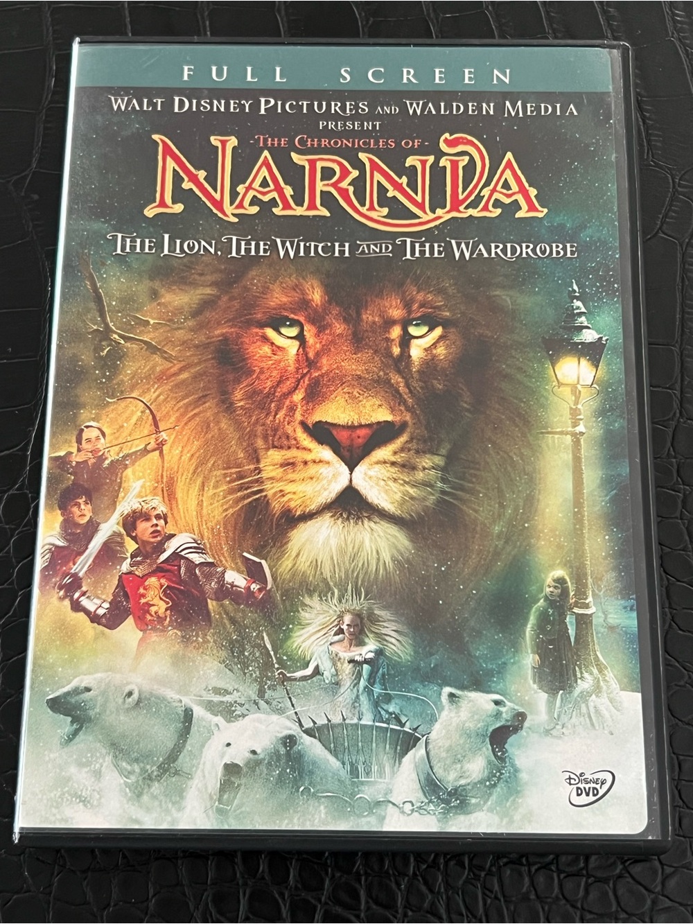 Disney The Chronicles of Narnia Fullscreen DVD